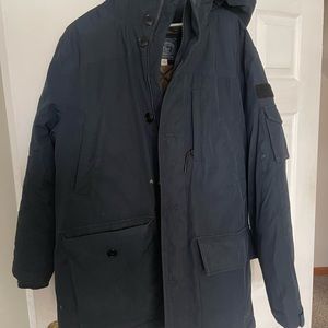 J Crew Nordic Down Parka Size Large in Navy